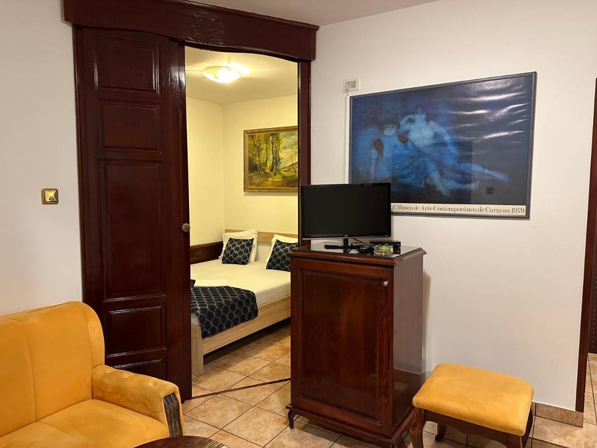 בודווה Beatrix Lux Hotel מראה חיצוני תמונה