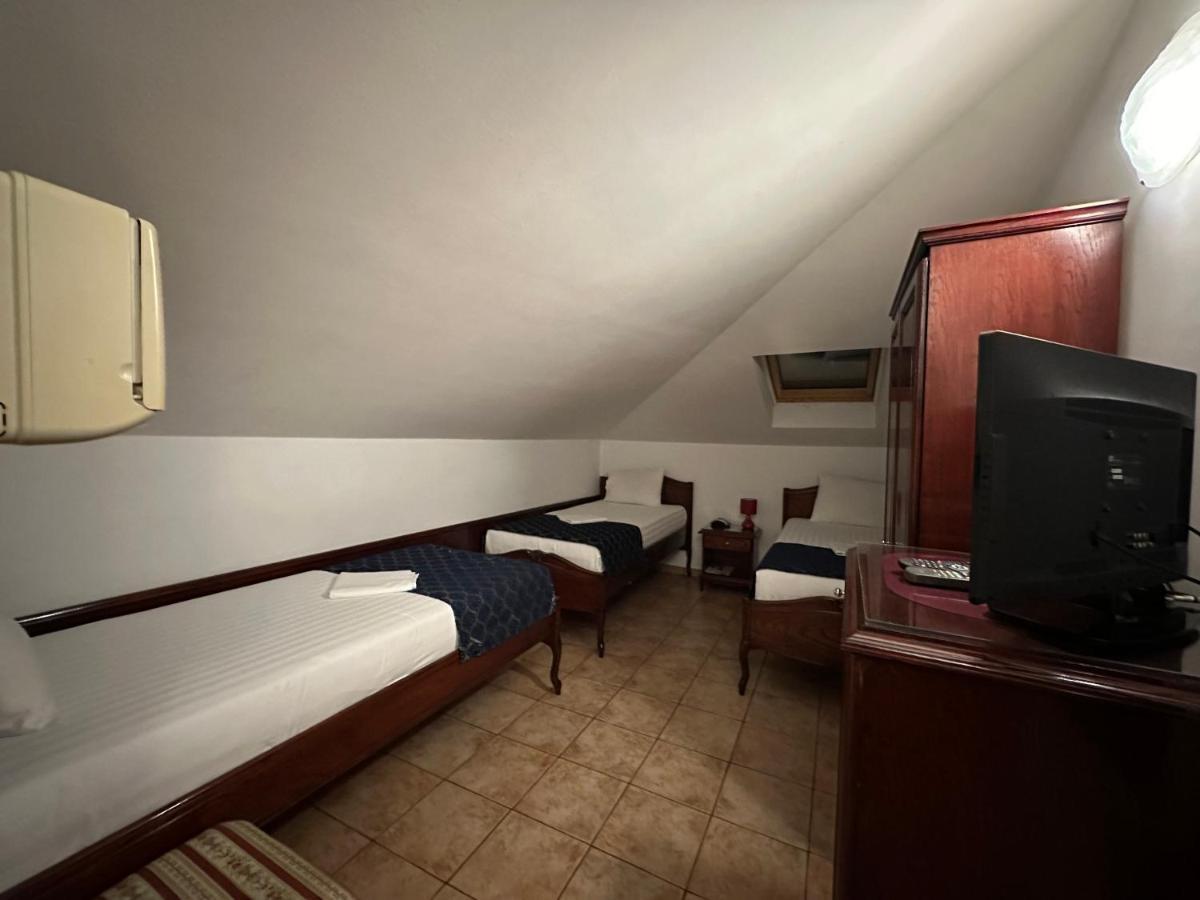 בודווה Beatrix Lux Hotel מראה חיצוני תמונה