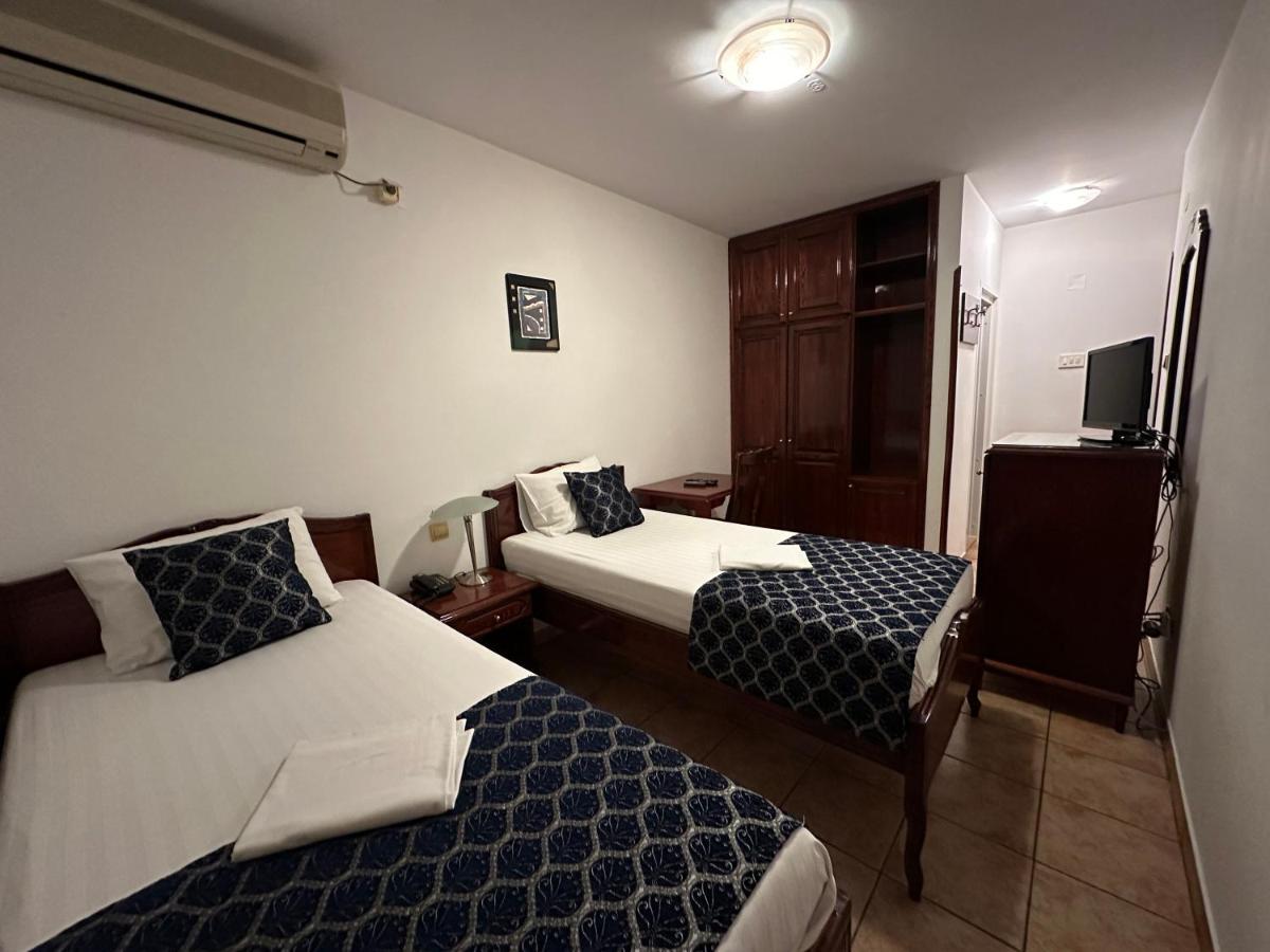 בודווה Beatrix Lux Hotel מראה חיצוני תמונה