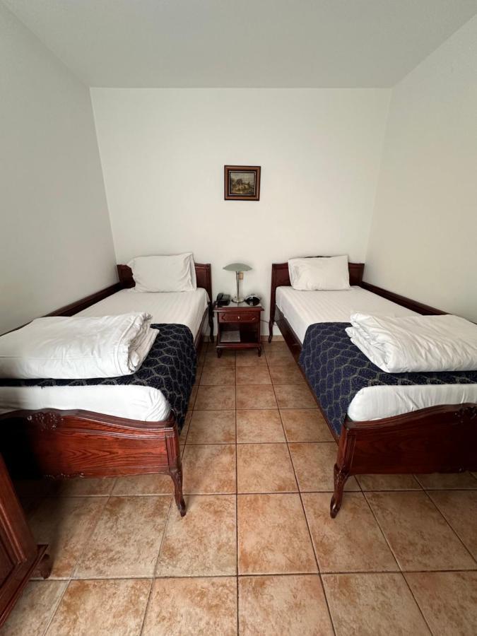 בודווה Beatrix Lux Hotel מראה חיצוני תמונה